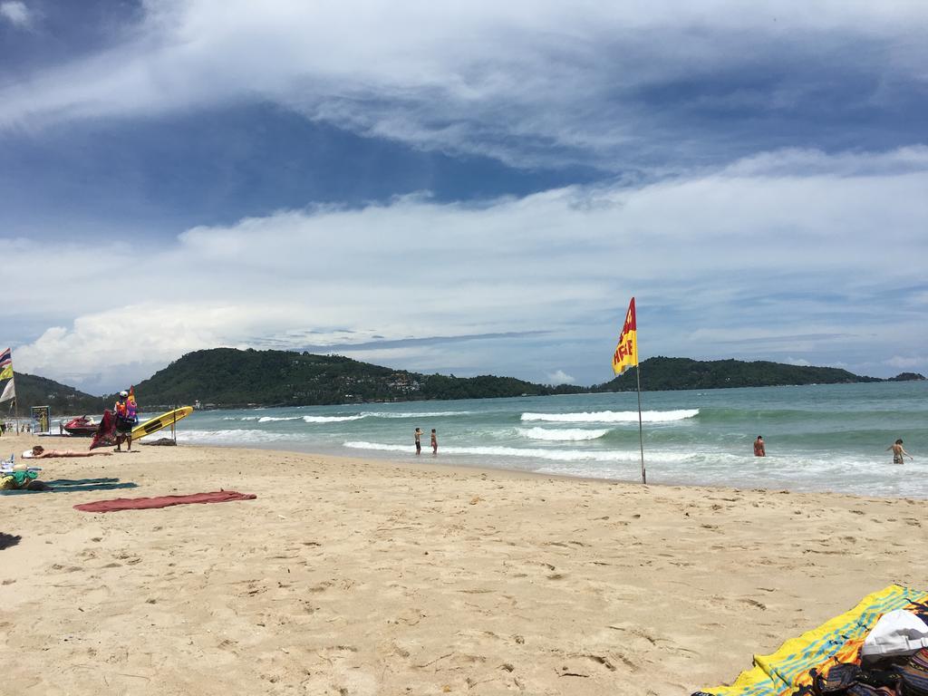 Отель Baan Andaman Sea Surf Patong Экстерьер фото