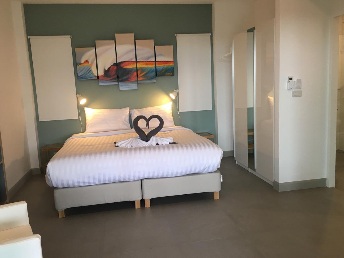 Отель Baan Andaman Sea Surf Patong Экстерьер фото
